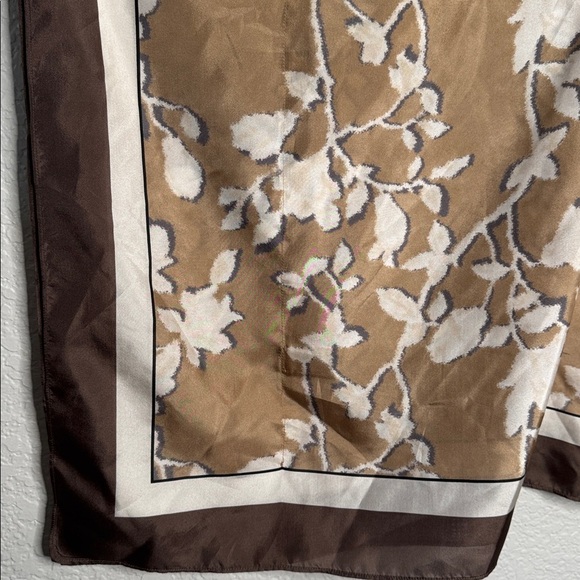 NWT Brunello Cucinelli Almond Floral Monili Silk Poncho Old Money Quiet Luxury - Picture 7 of 10